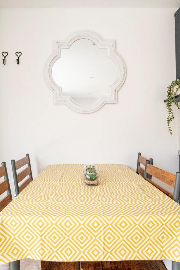 Charming Chester Studio With Private Garden & Free Parking Eksteriør billede